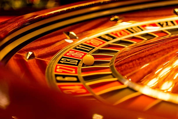 17 togel mobile app interface showing football markets and live-dealer options